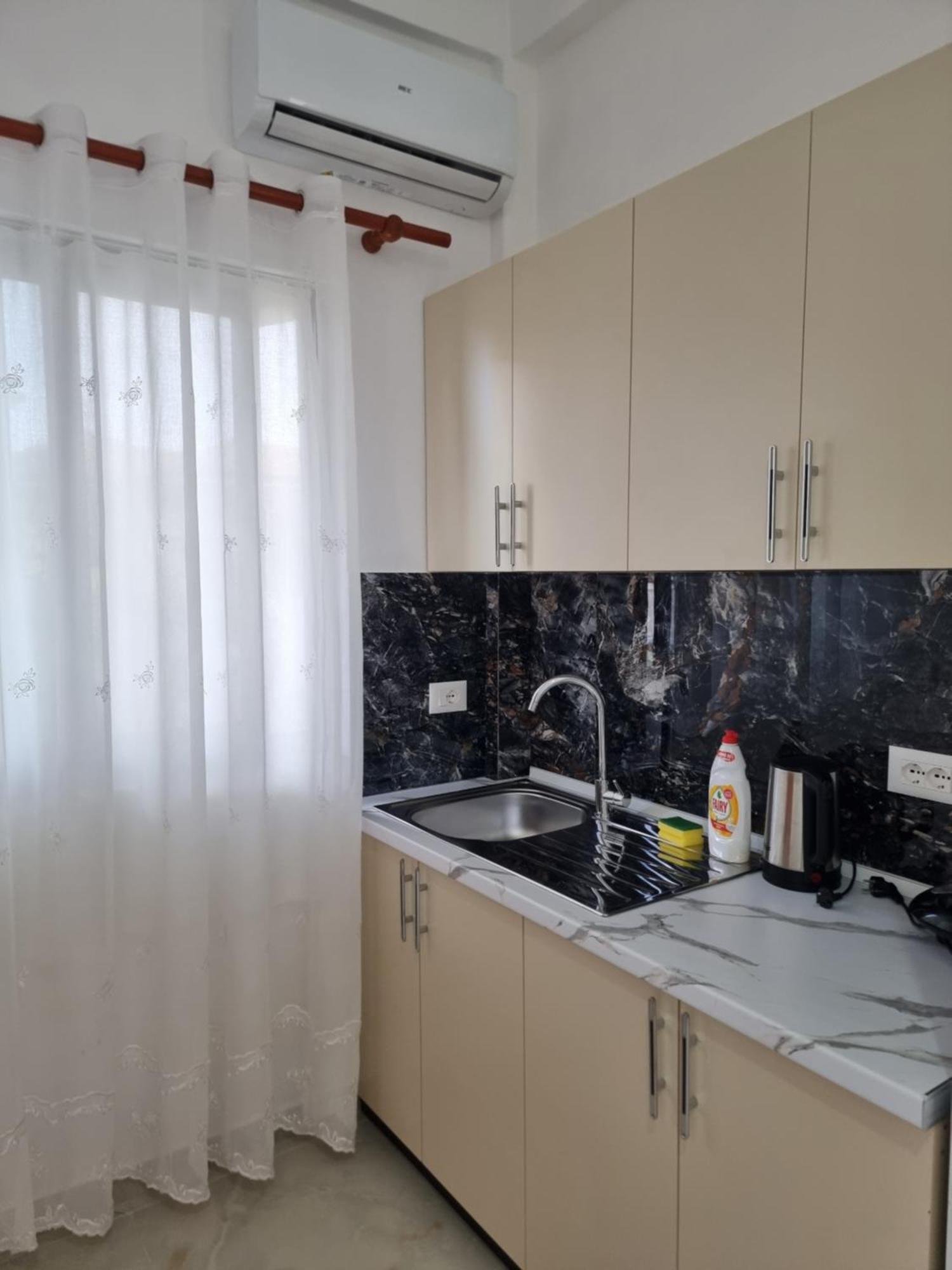 Rooms For Rent Durrës Kültér fotó
